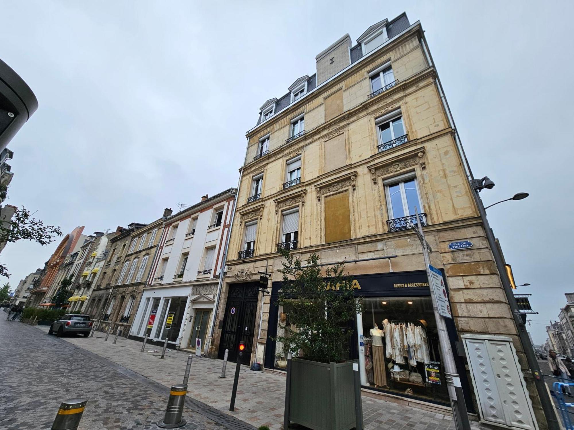 T3 Au Cœur Historique de Reims Place D'Erlon Extérieur photo